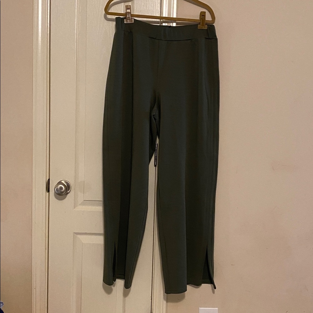 DG2 by Diane Gilman Olive Wide Leg Pants